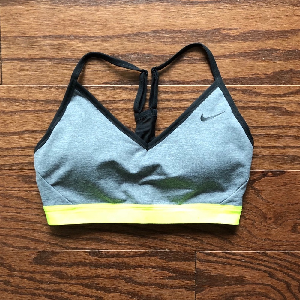 NWOT Nike 'Pro Indy' Dri-FIT Sports Bra